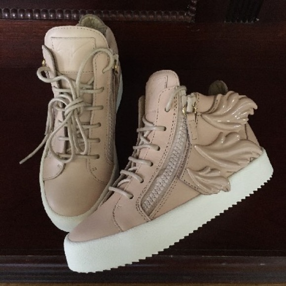Giuseppe Zanotti - May London w/ Wings US 4 | IT 34 (NIB)